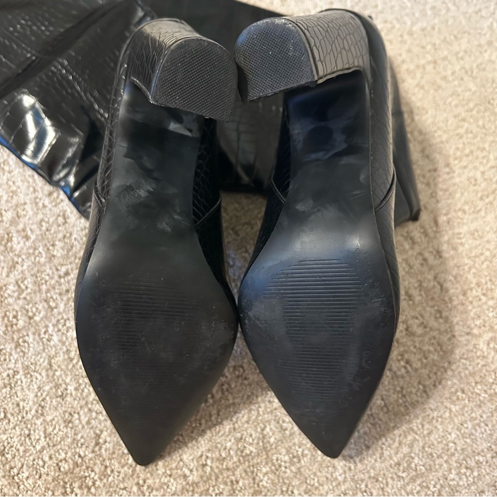 Steve Madden Nikitta Croc Embossed Boot Black Size 9.5 - Picture 5 of 12